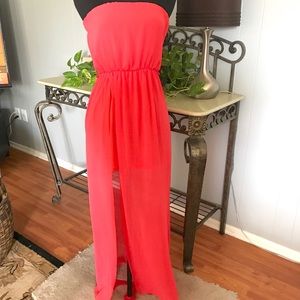 ❣️SOLD....Coral Maxi Dress❣️